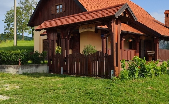 Holiday house Hiža Lovretin ⭐⭐⭐